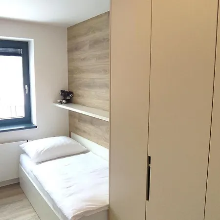 Appartamento Tichý U Mumlavského Vodopádu 2kk S Garáží V Těsné Blízkosti Hornického Muzea - By Relax